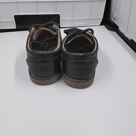 New Classic Black Kids Dress Shoes - Picture 5 of 10